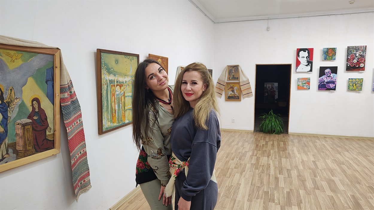 Анна та Христина