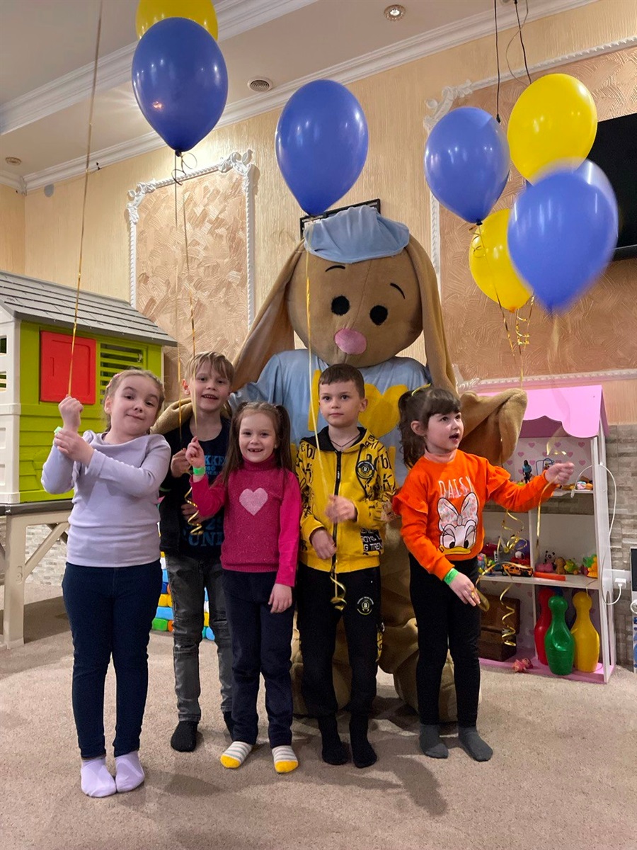 Перше свято після відкриття фемілі тайм