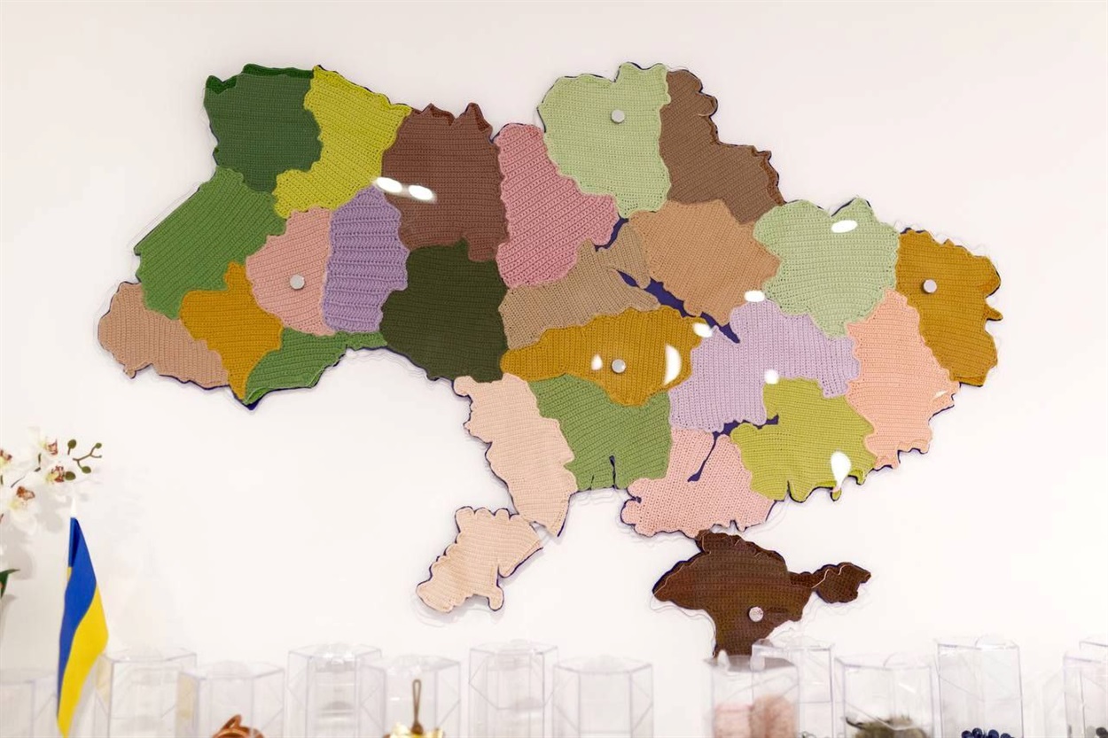 В'язана мапа України