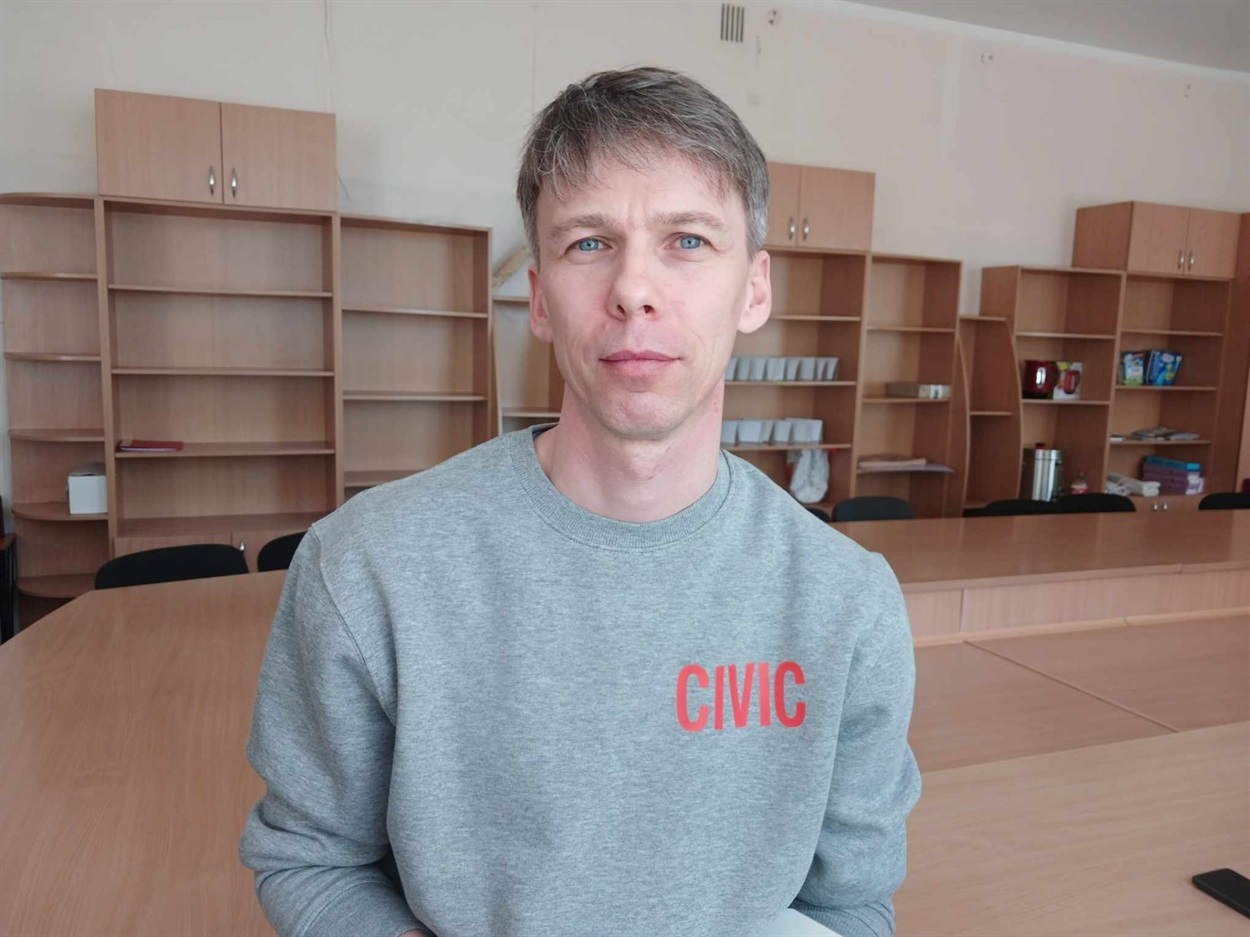 Сергій Тарасов — фахівець CIVIC з питань взаємодії з військовими структурами у Первомайську
