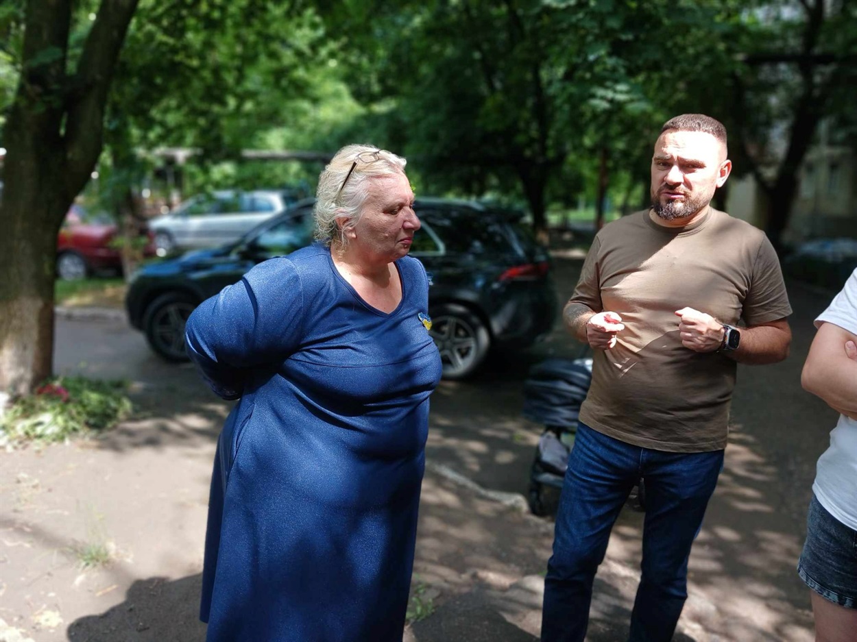 Ольга Гаврилюк, завідувачка ДНЗ №4, та депутат Тимур Глушко