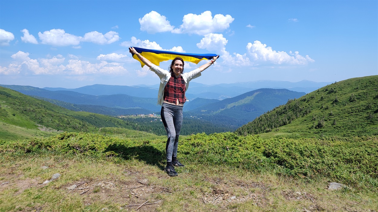 Жовто-сині крила