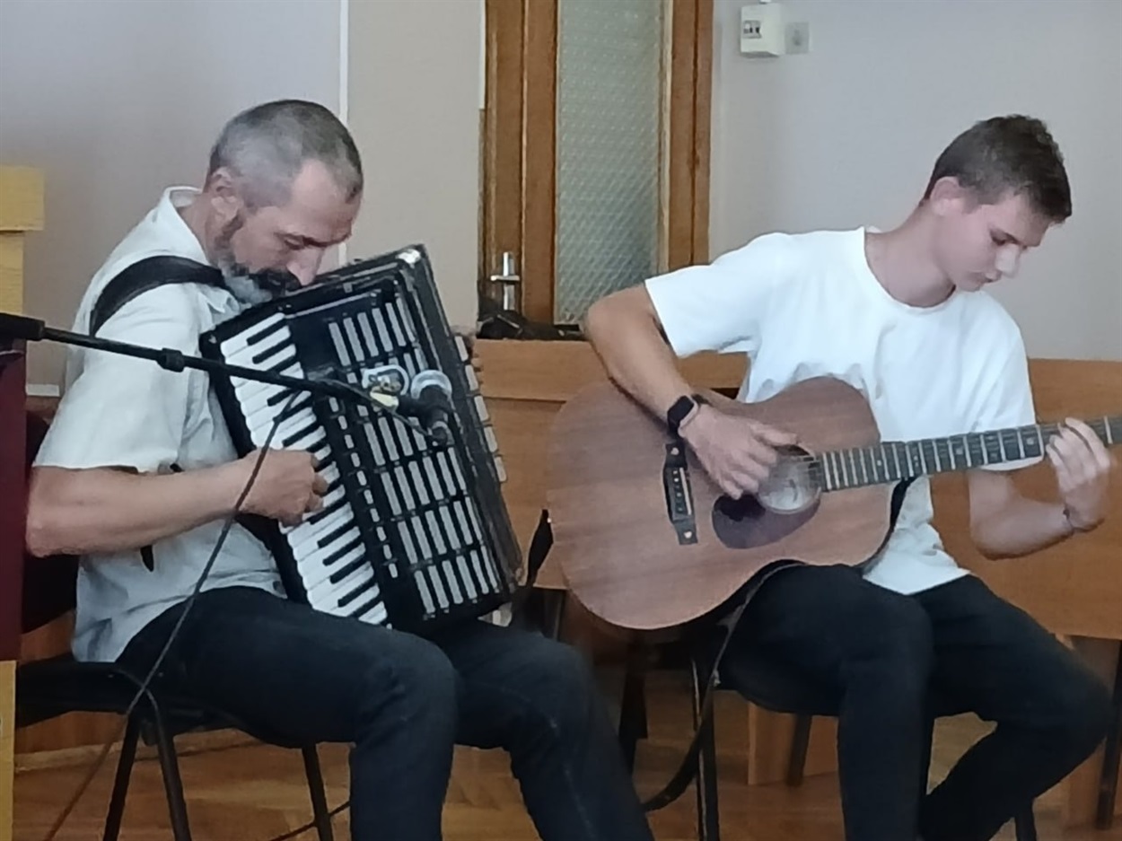 Музичне вітання