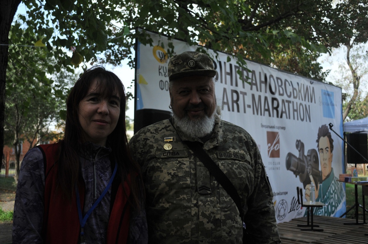 Сергій Пантюк і журналстка Гарду