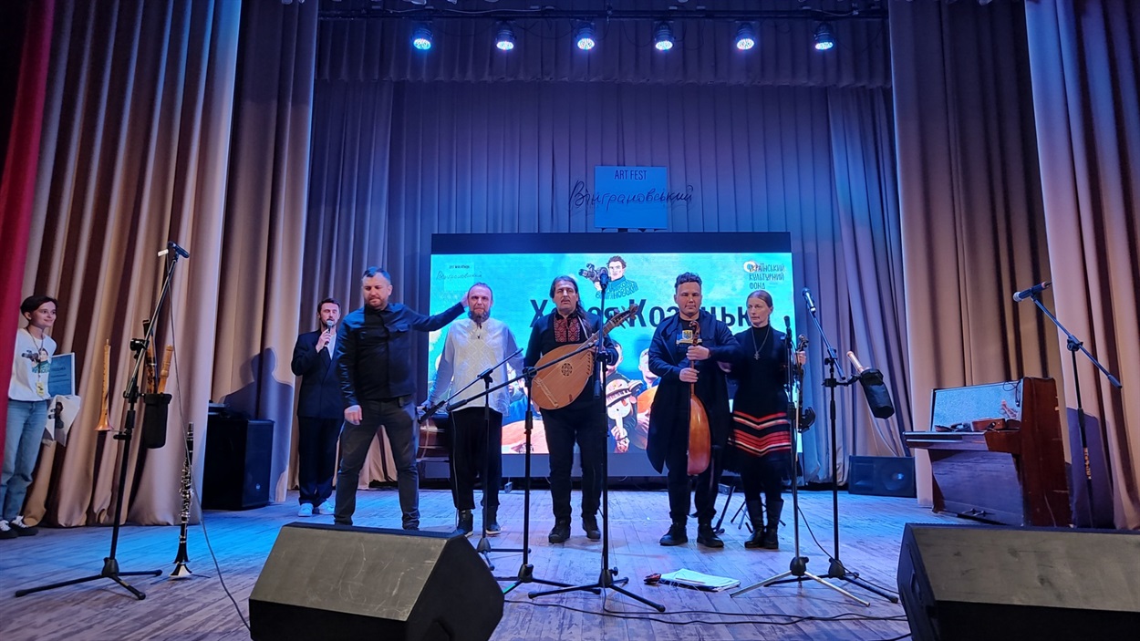 «Хорея Козацька» на чолі з Тарасом Компаніченком