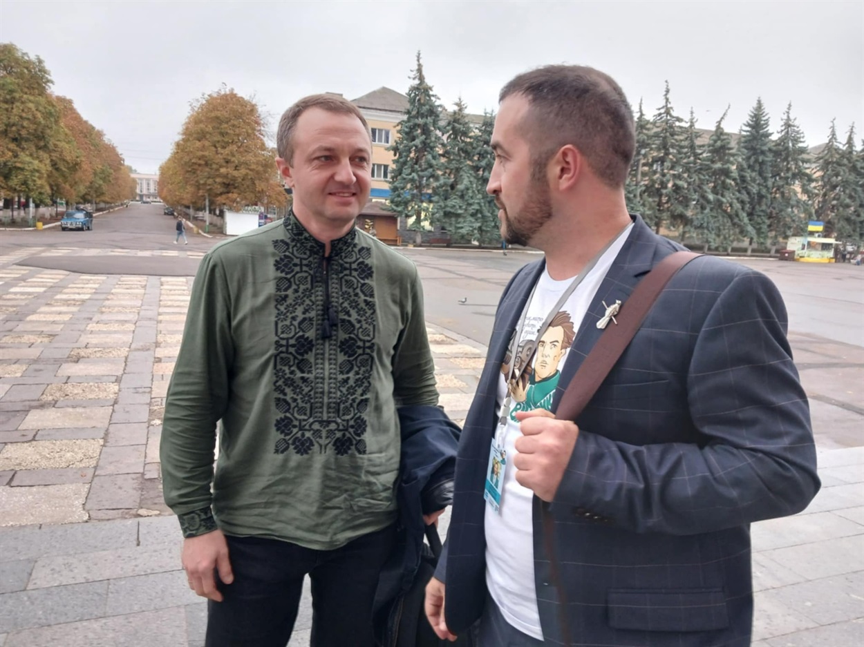 Тарас Кремінь і Олександр Висоцький. Артмарафон Вінграновський у Первомайську