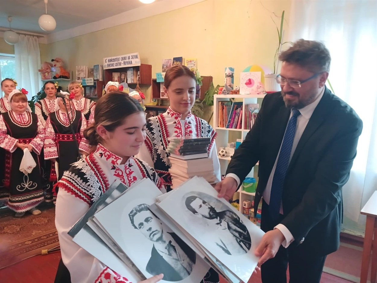Кирил Валчев праворуч