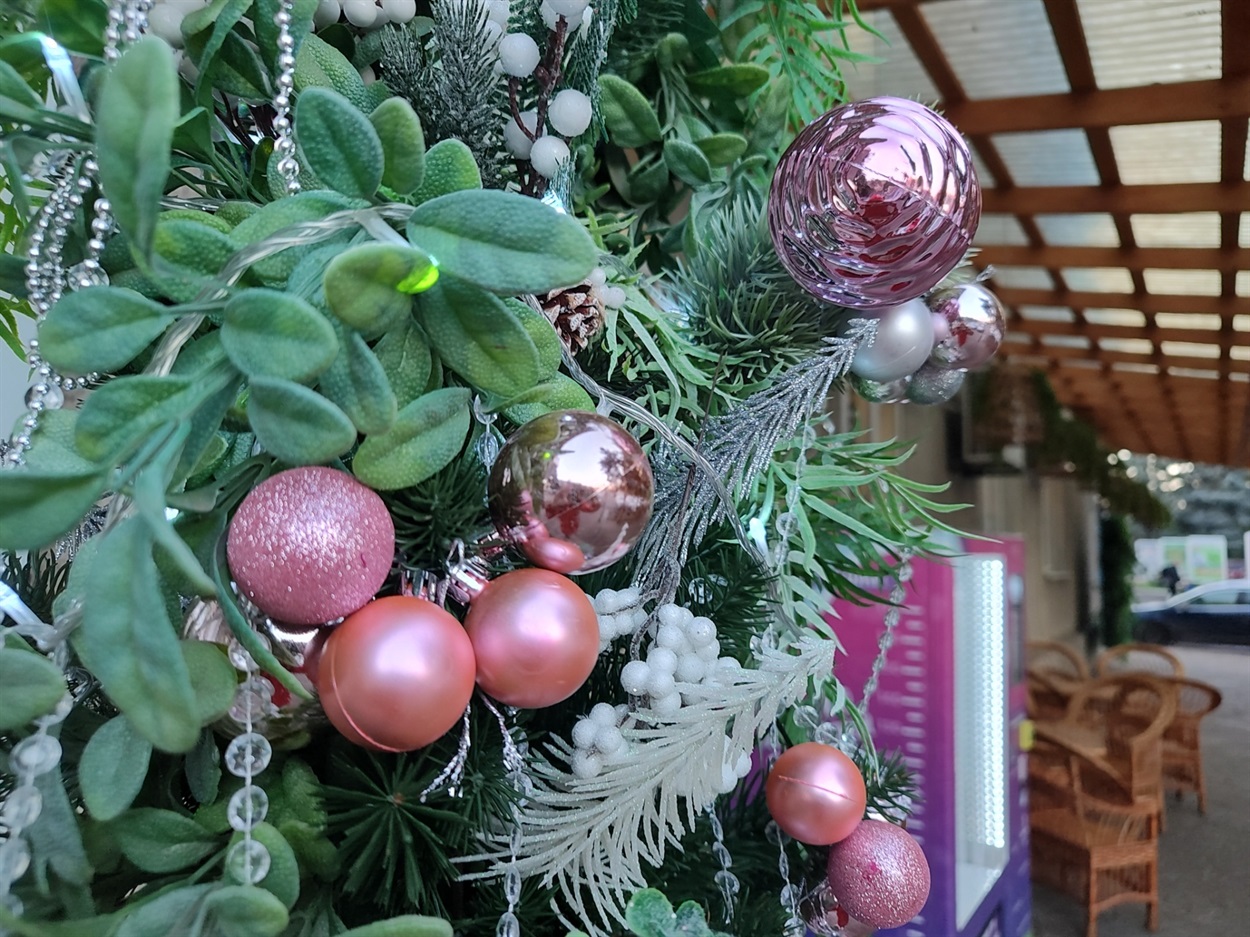 Рожеві кульки