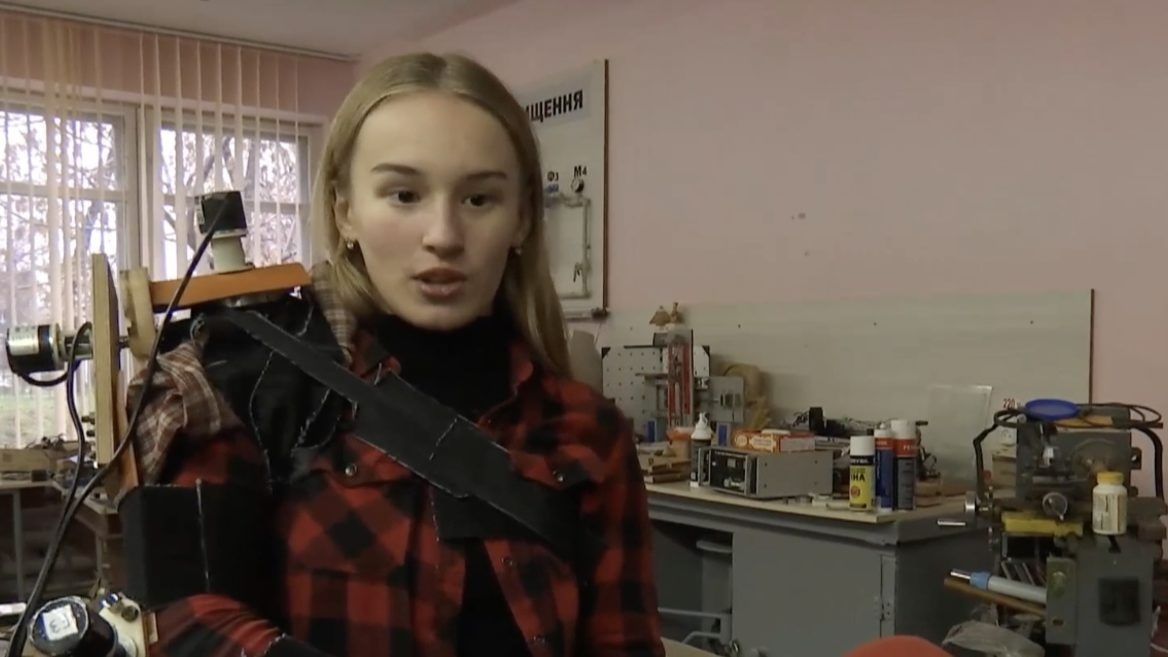 Альона Зикова