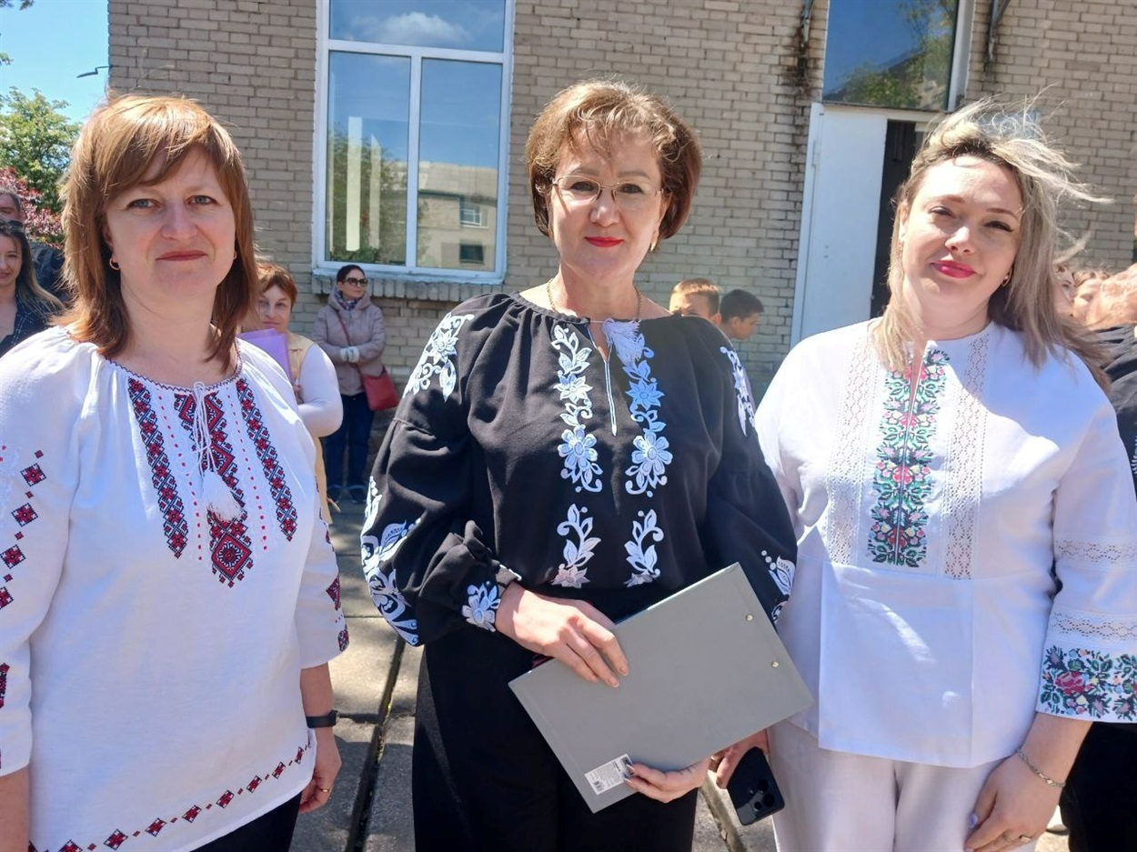 Ольга Бандалет у центрі