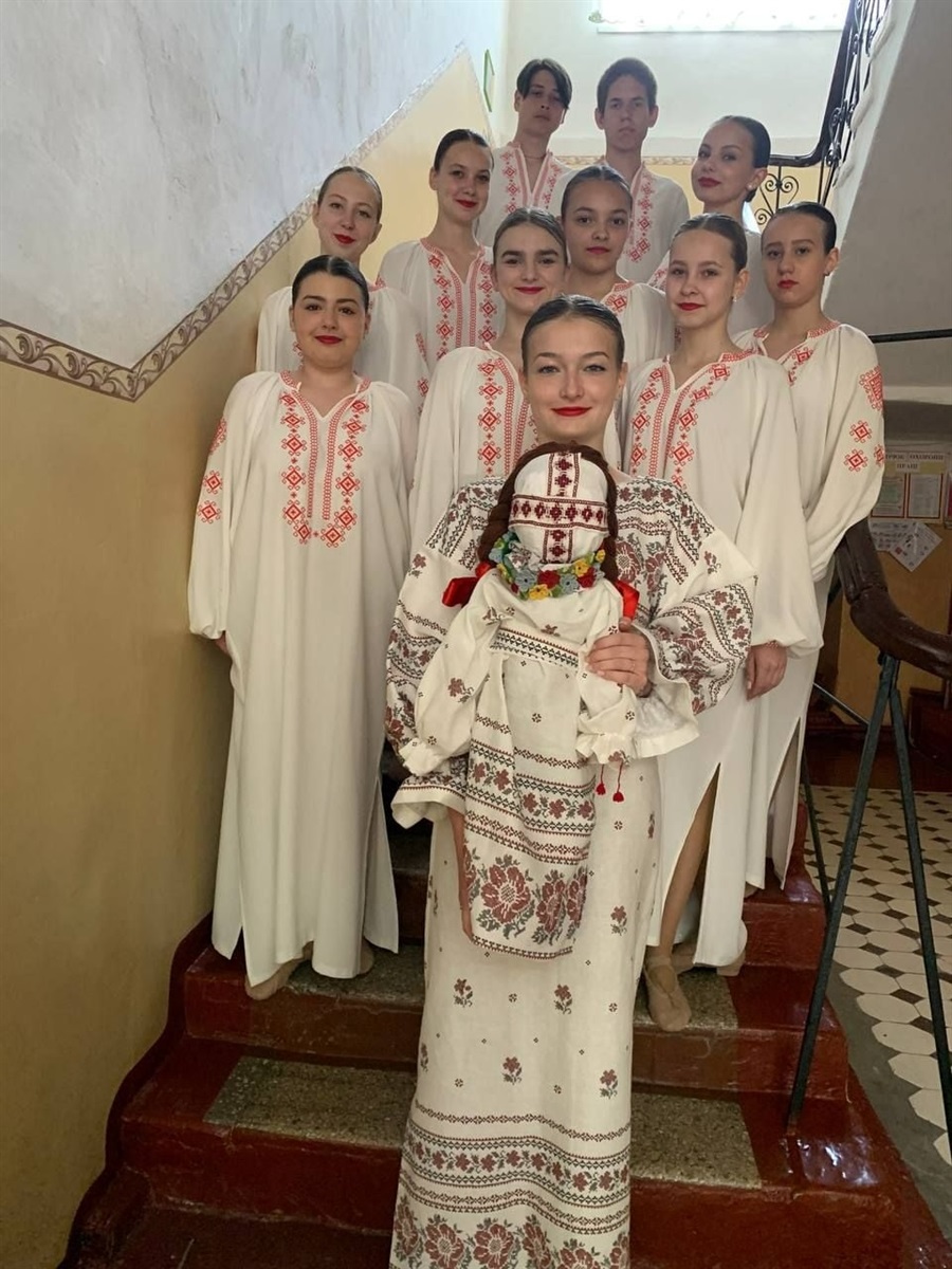 Безкоштовні гуртки для дітей у Первомайську: ДЮЦНВ запрошує на літо знайомств і творчості