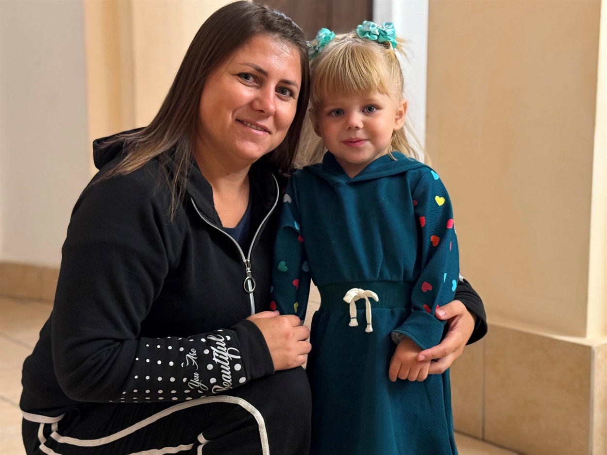 Мама Євгенія і Олександра