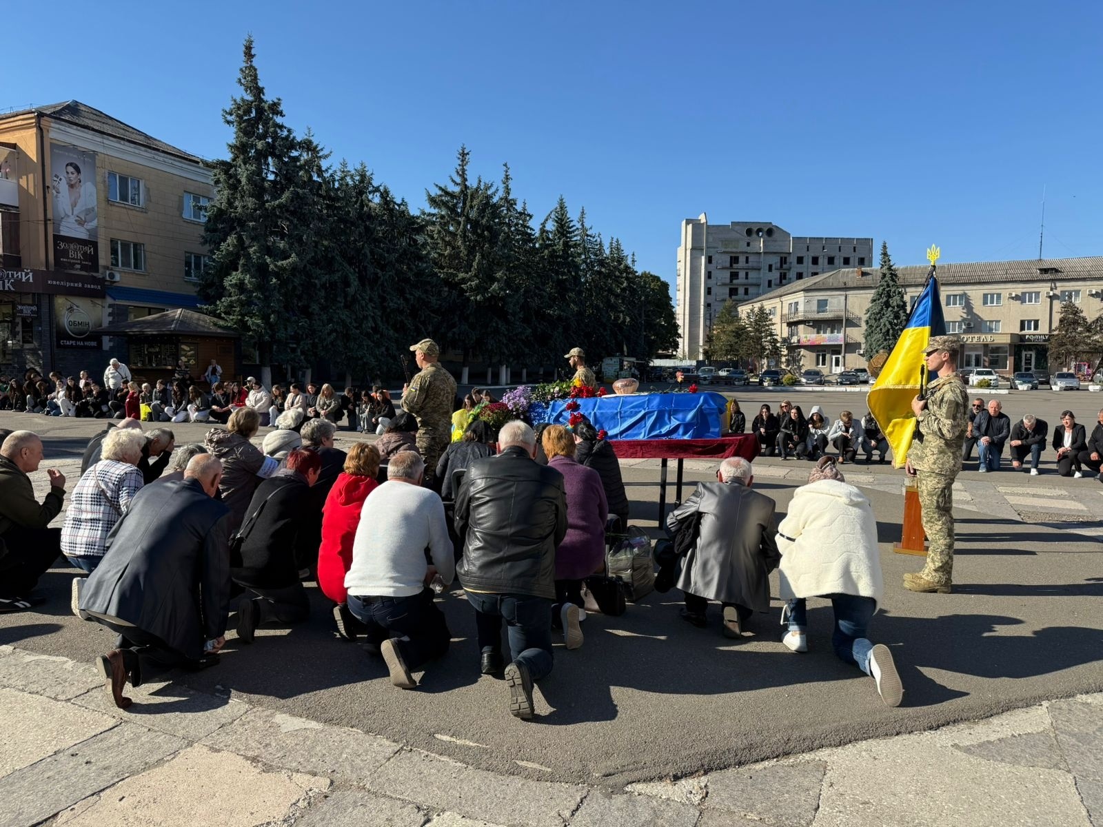 Первомайськ попрощався із захисником України Дмитром Бойком