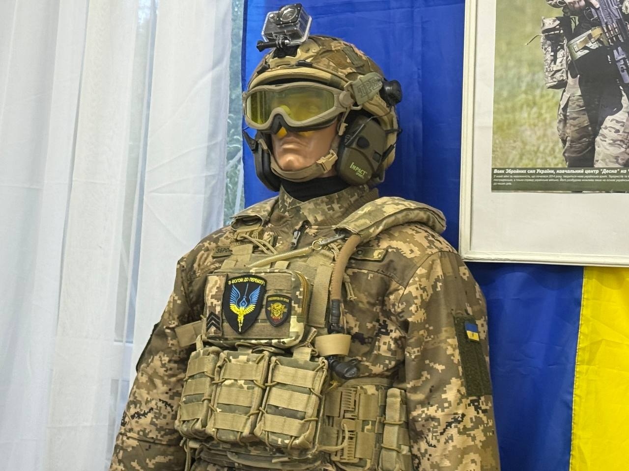 Брязкали обладунками, співали пісень та донатили захисникам. Вечір середньовіччя у музеї