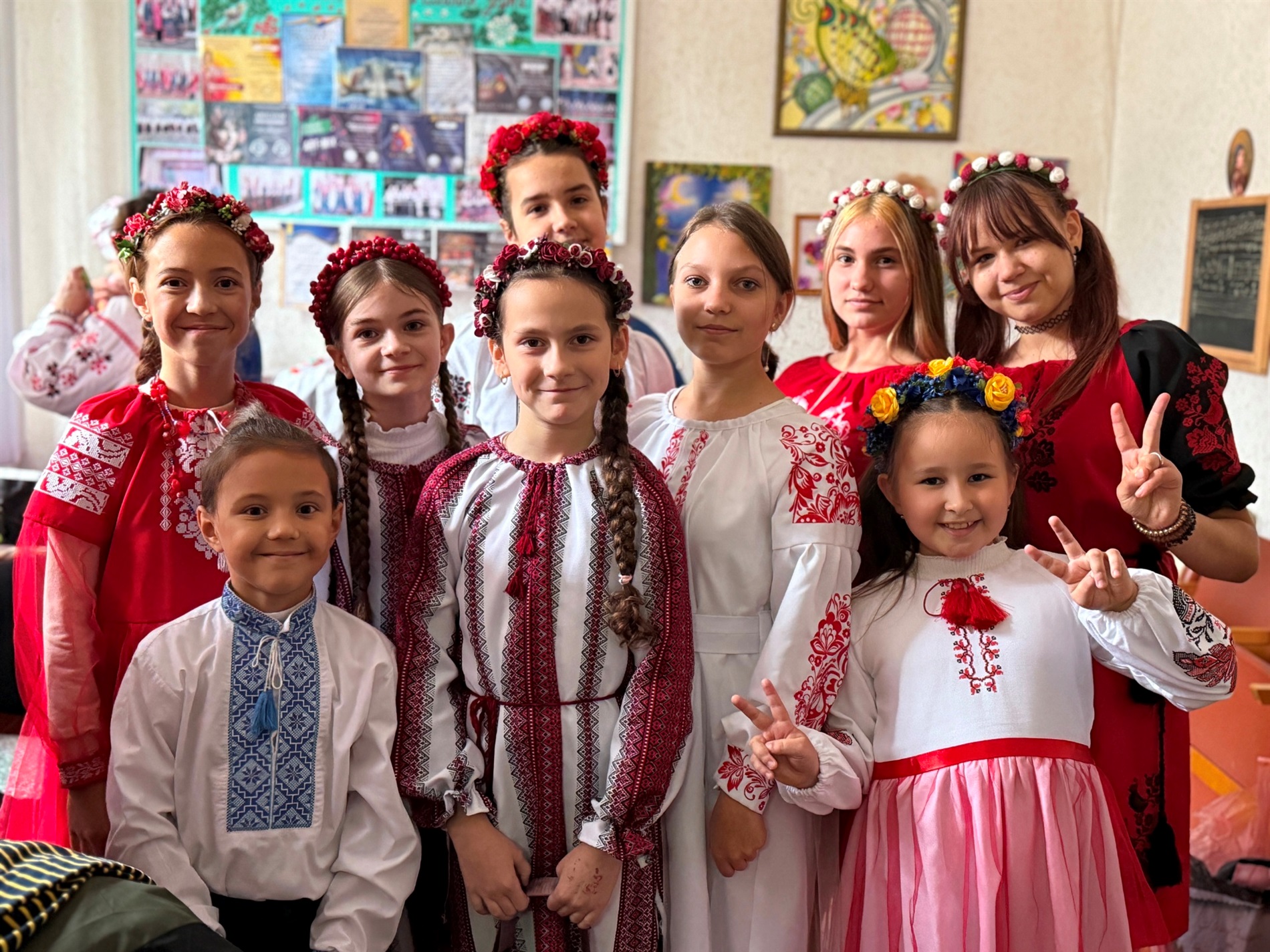 Святковий концерт у Первомайську: співали «Червона калина» і «Калинове зерня»