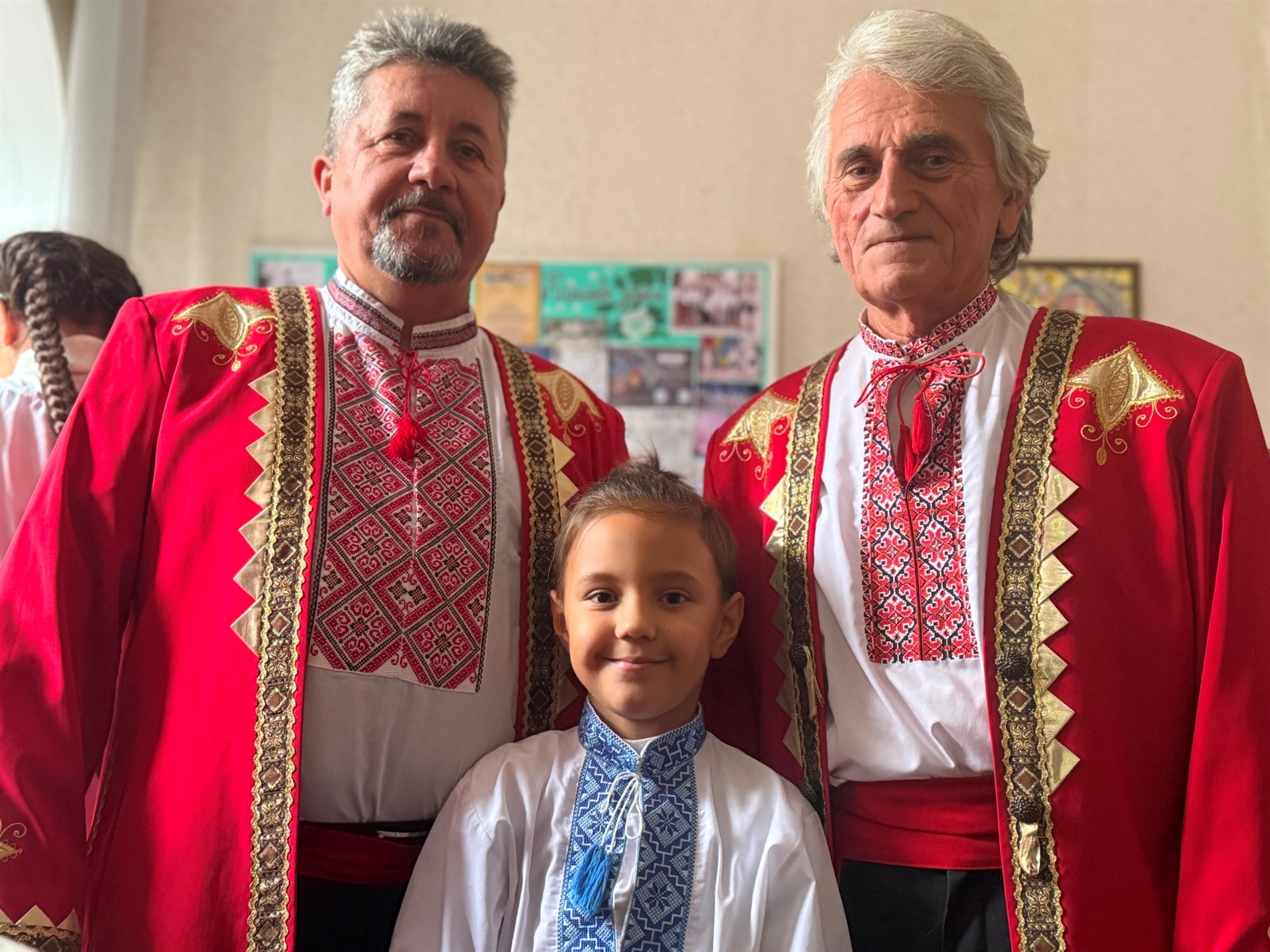 Святковий концерт у Первомайську: співали «Червона калина» і «Калинове зерня»
