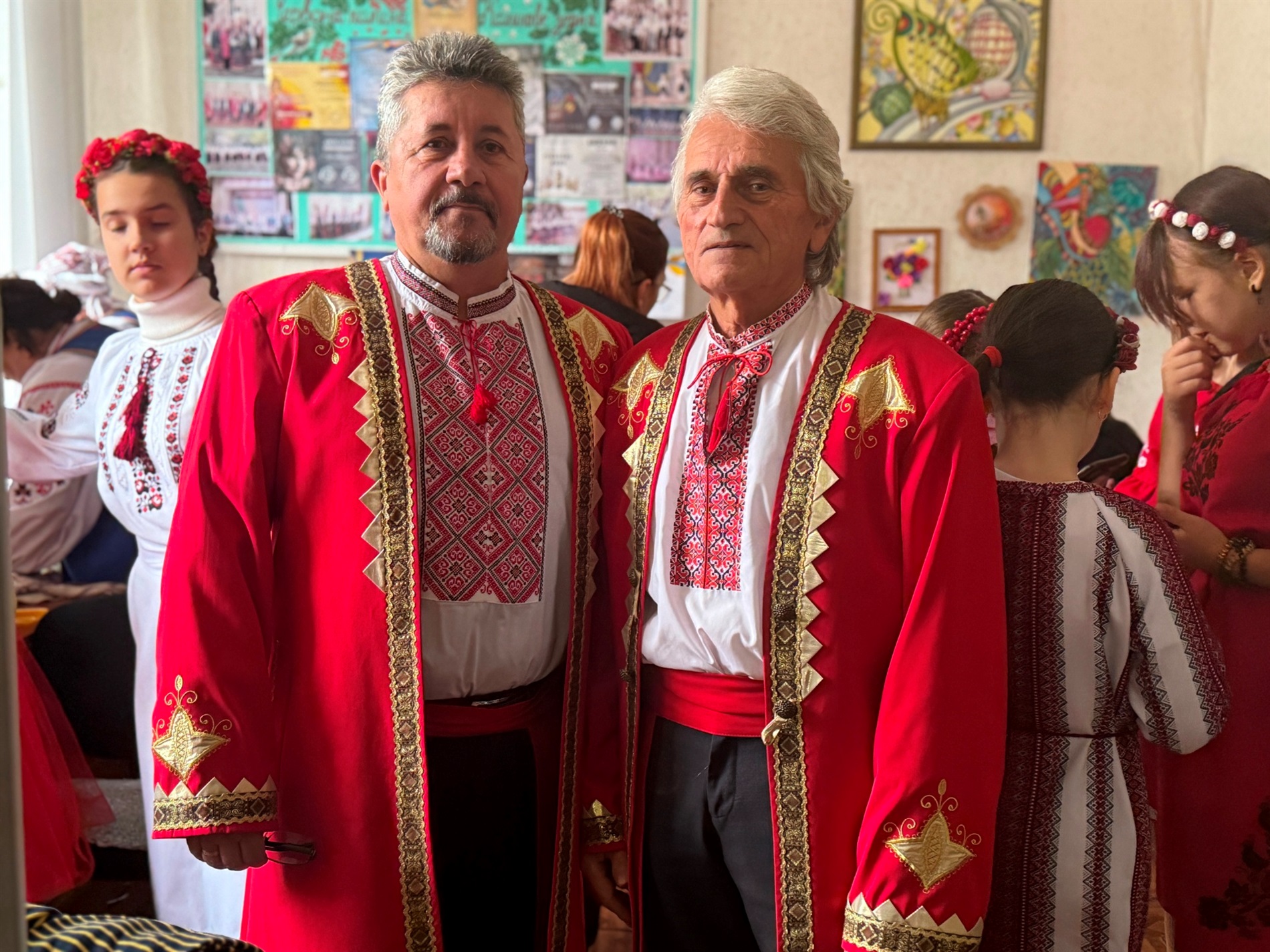 Святковий концерт у Первомайську: співали «Червона калина» і «Калинове зерня»