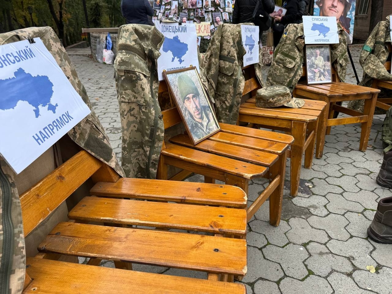 «Полон вбиває. Не мовчи»: у Первомайську знову нагадали про зниклих і полонених захисників