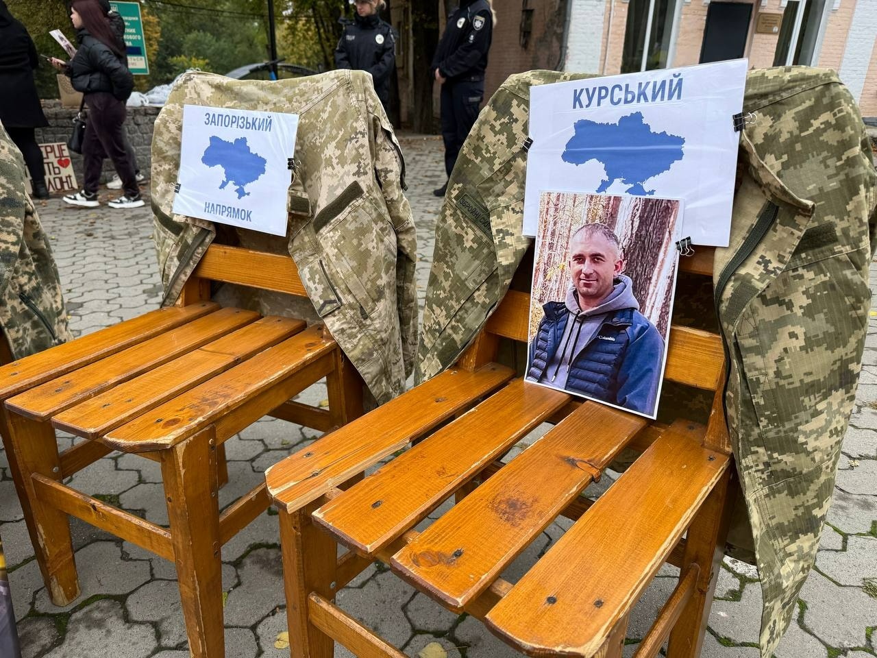 «Полон вбиває. Не мовчи»: у Первомайську знову нагадали про зниклих і полонених захисників