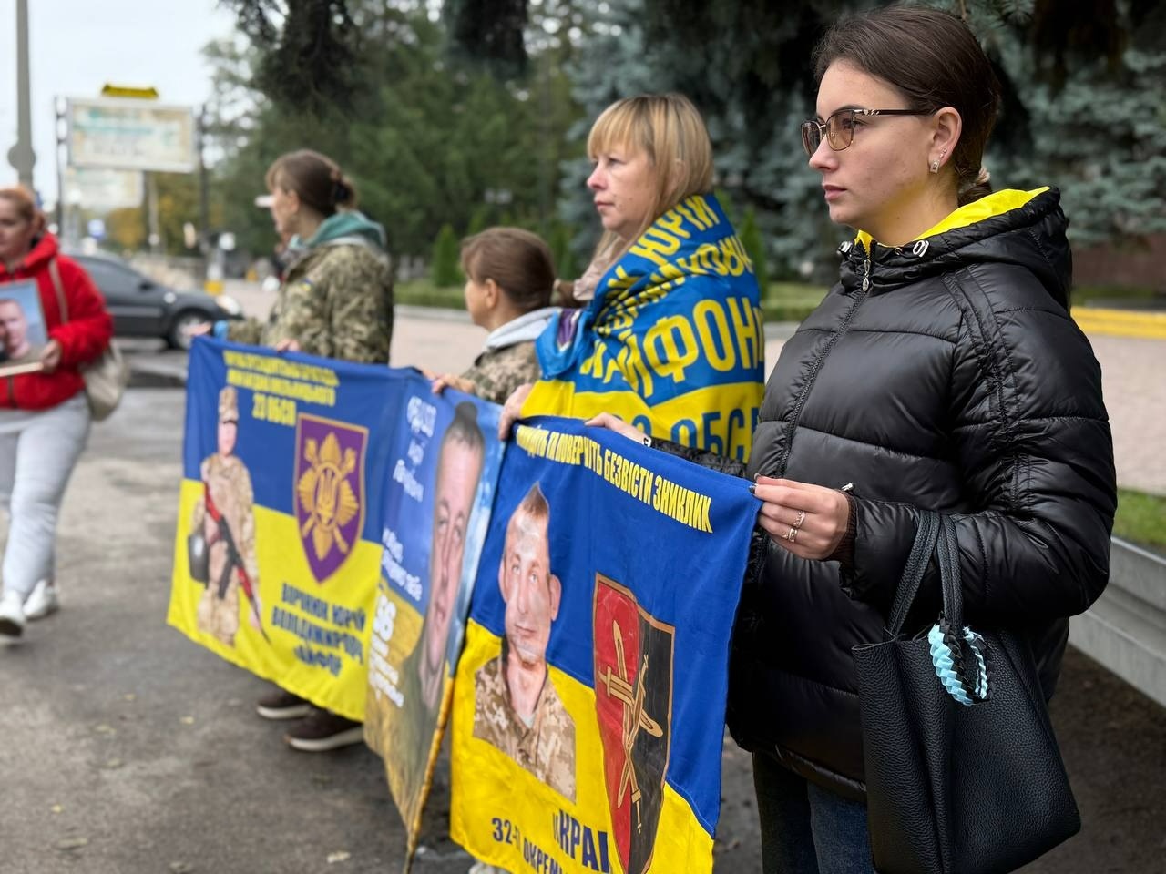 «Полон вбиває. Не мовчи»: у Первомайську знову нагадали про зниклих і полонених захисників