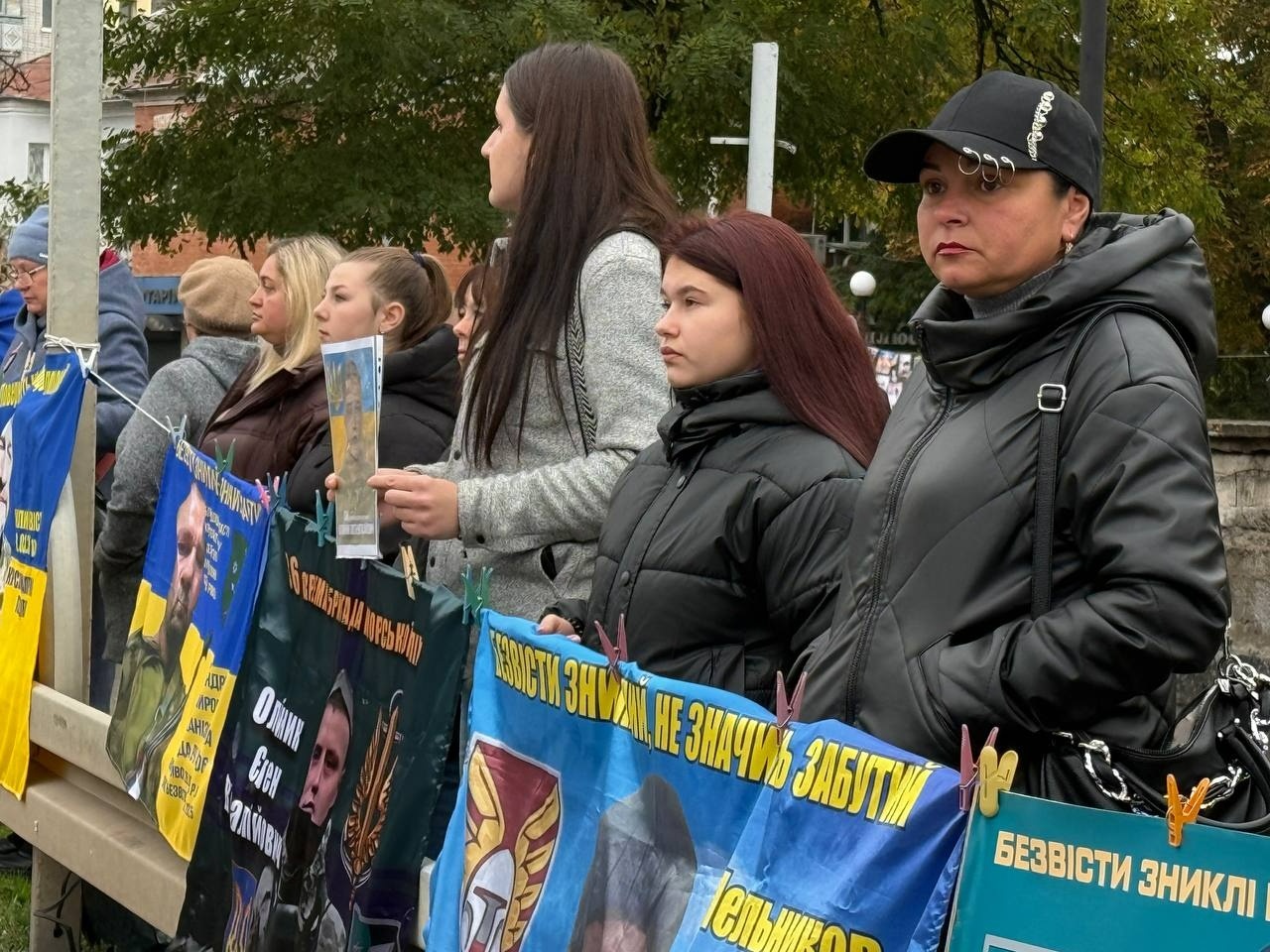«Полон вбиває. Не мовчи»: у Первомайську знову нагадали про зниклих і полонених захисників