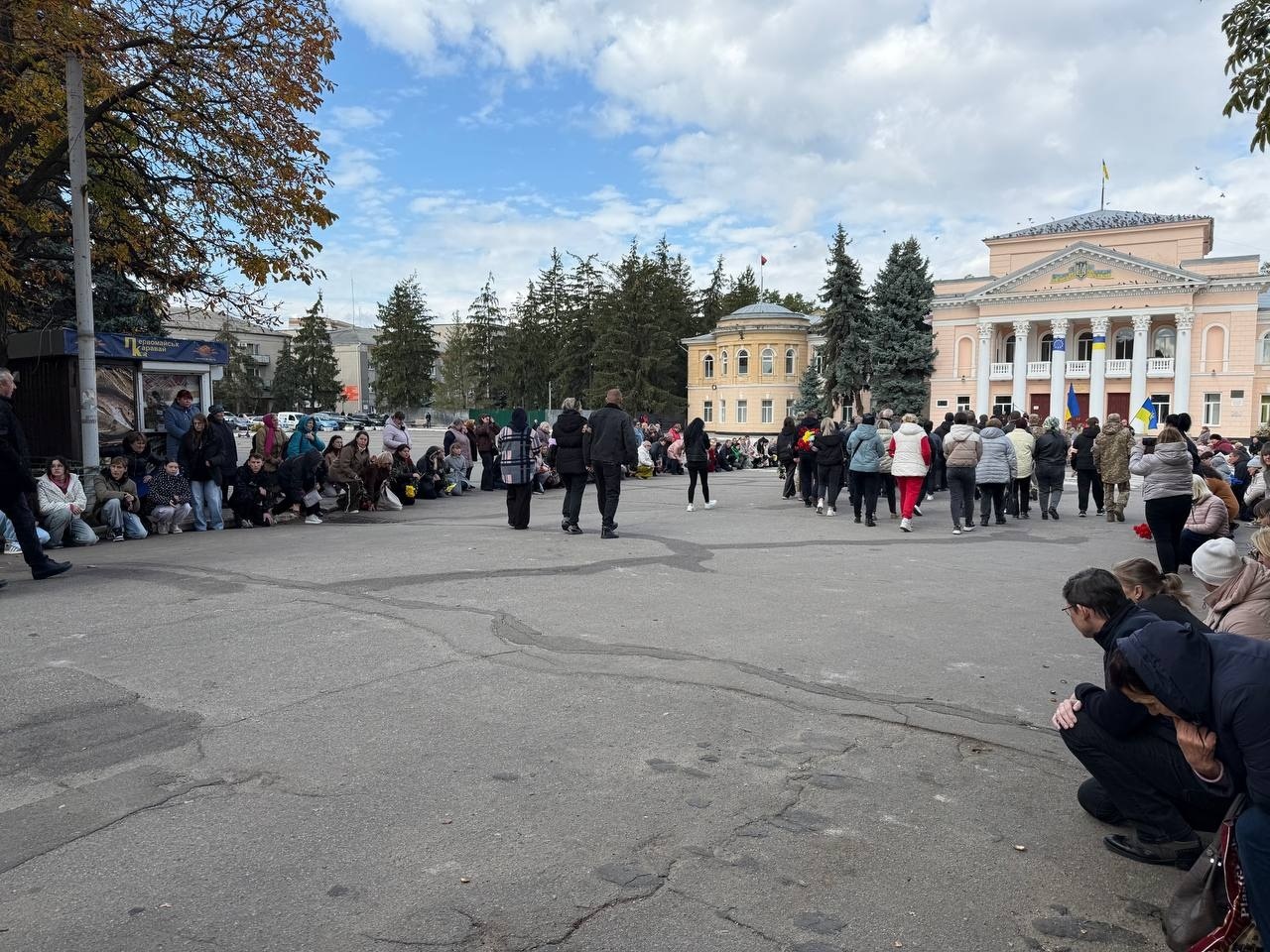 Первомайськ попрощався із захисником України Олександром Романіком