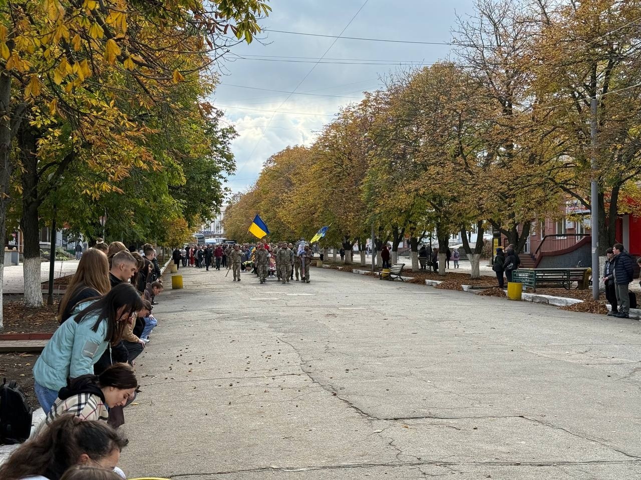 Первомайськ попрощався із захисником України Олександром Романіком