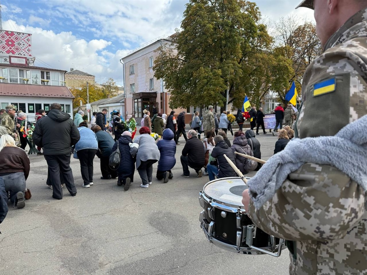 Первомайськ прощається