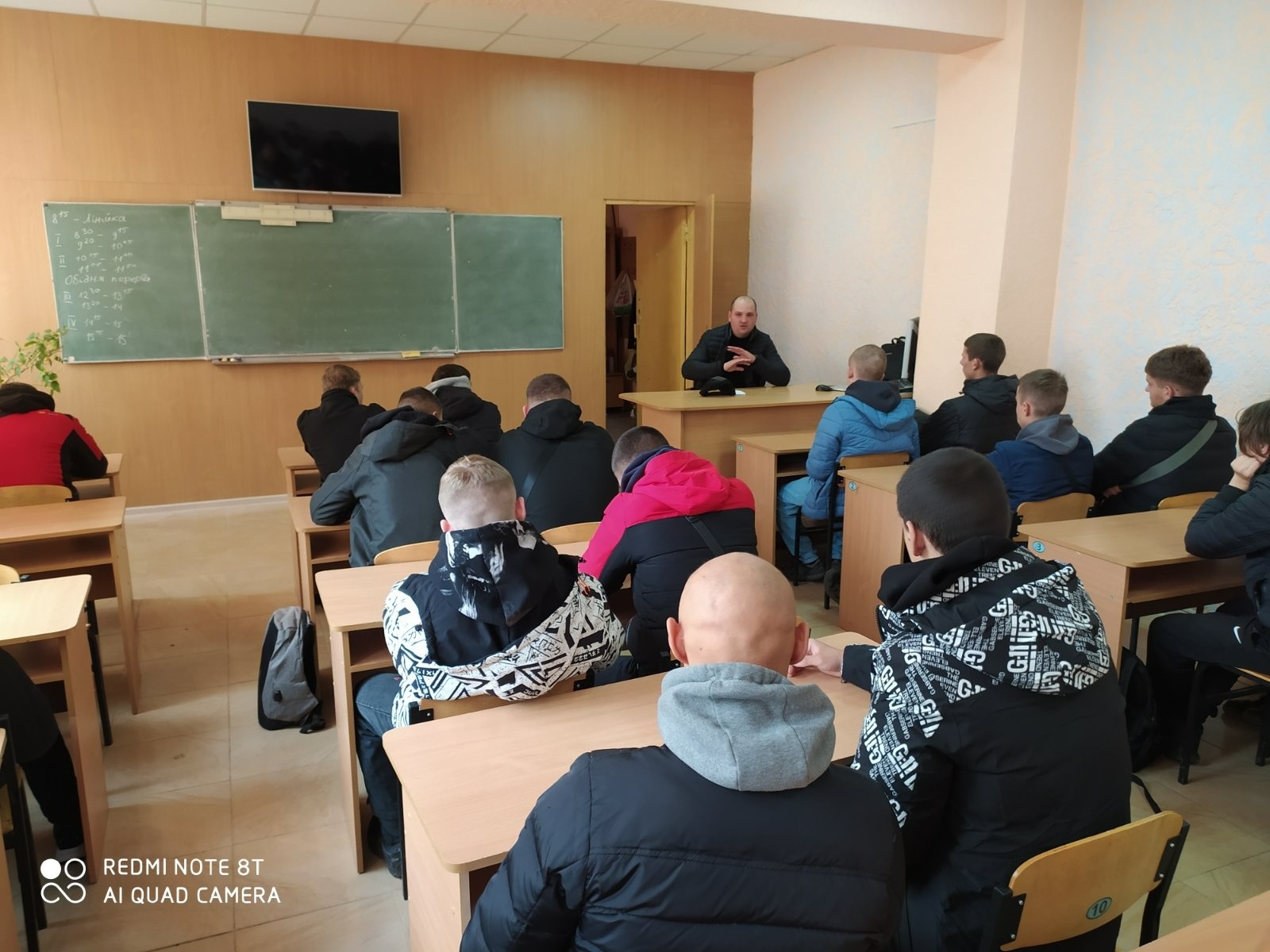Осінь у стилі Хелловіну: як у Первомайському коледжі поєднали навчання і свято
