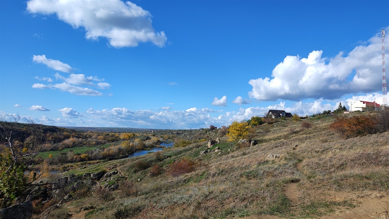 Бузький Гард