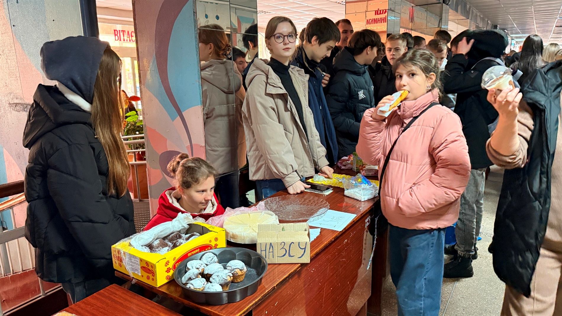 Як ярмаркували у Первомайському фаховому коледжі: фоторепортаж