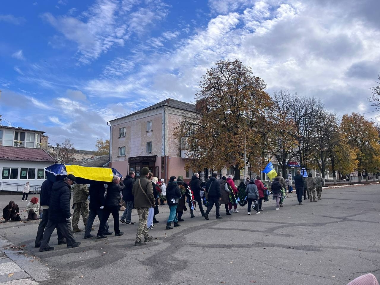 Первомайськ попрощався із загиблим захисником Юрієм Нефьодовим