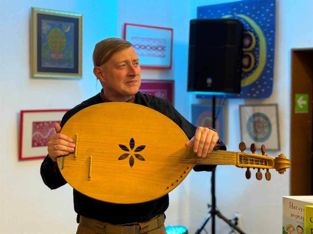 Музикант Максим Трубніков