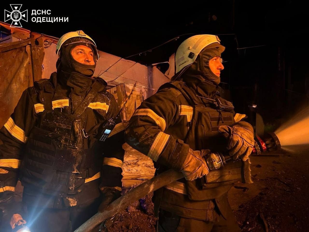 Нічна атака на Одещину: пошкоджені порти, постраждала людина