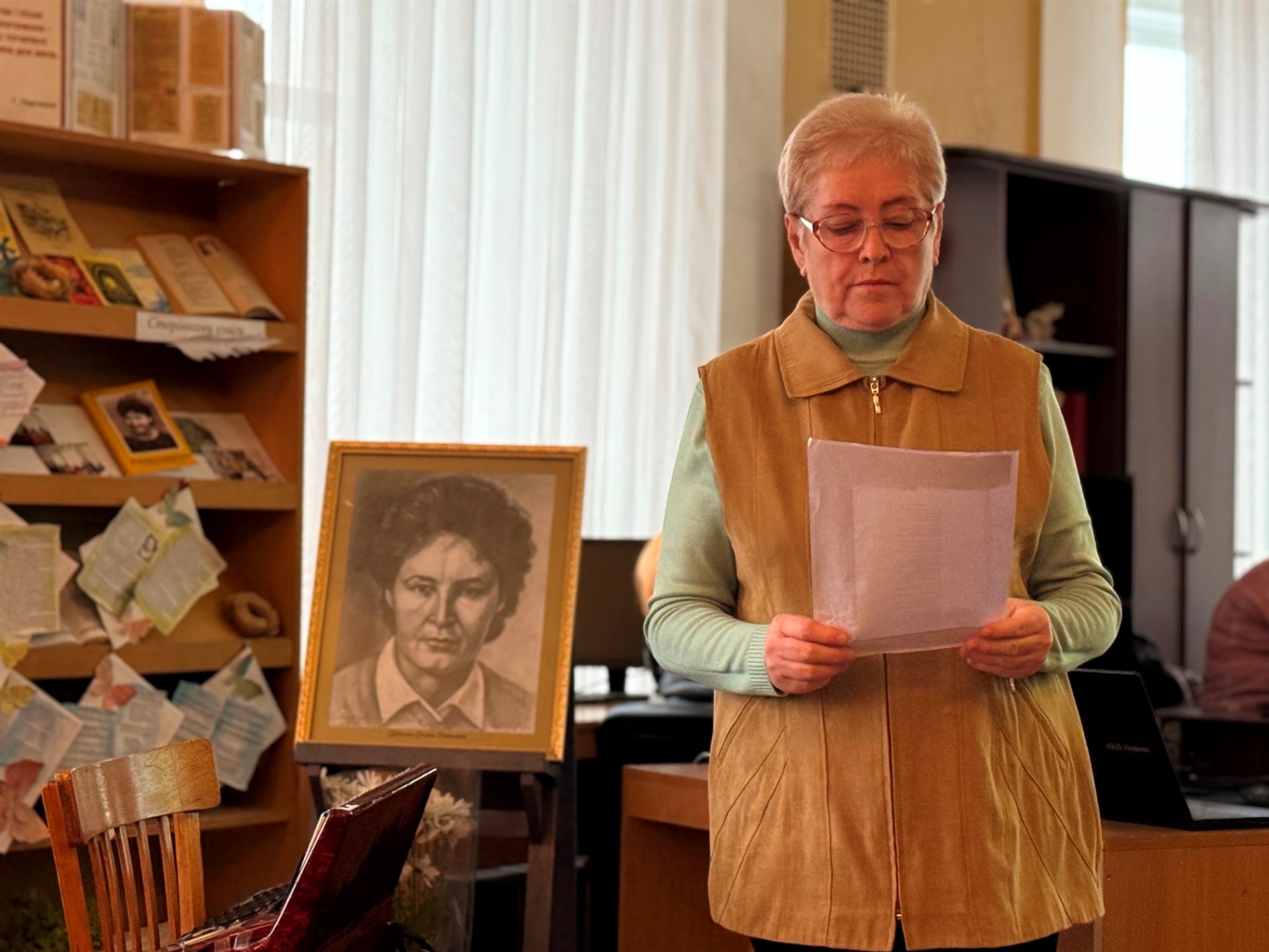 «Я словом усміхнуся вам»: до 100-річчя Галини Педченко у Врадіївці видали ювілейну збірку