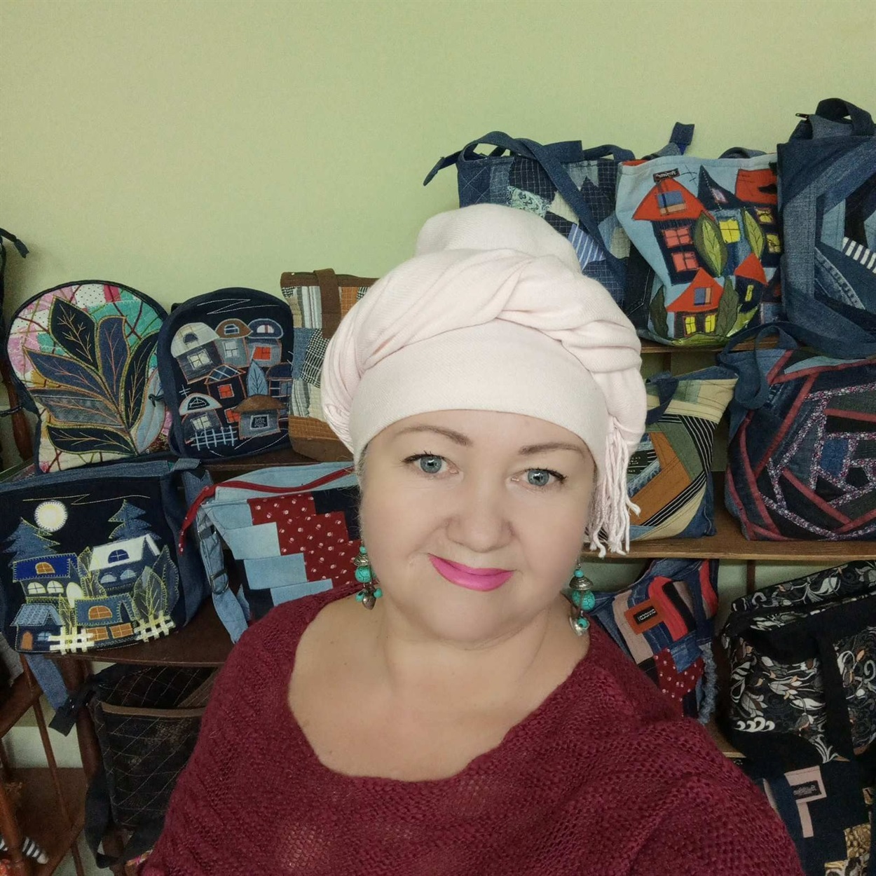 Олена Попова