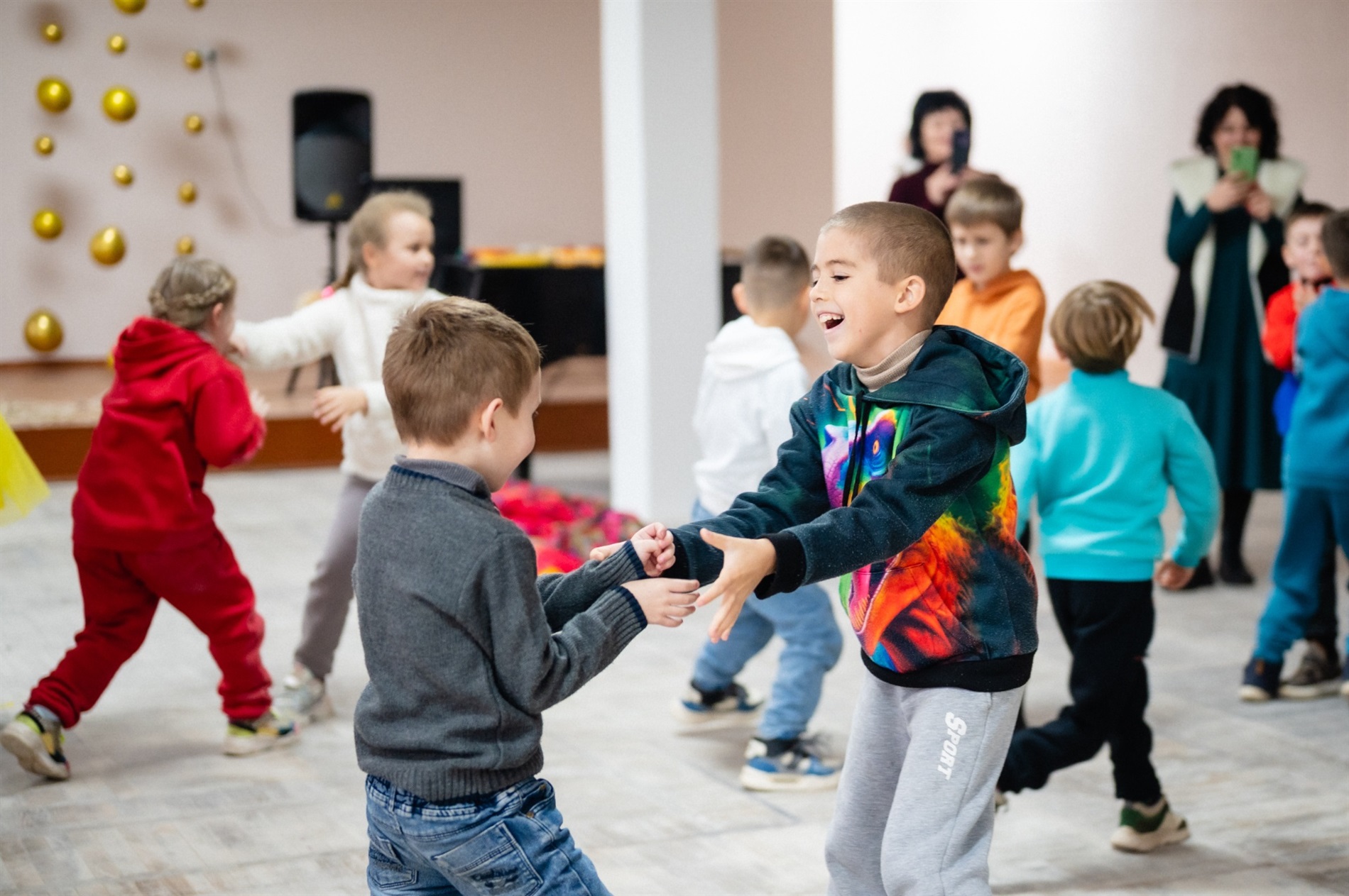 Офлайн-навчання вперше за три роки: на Миколаївщині будинок культури перетворили на тимчасову школу