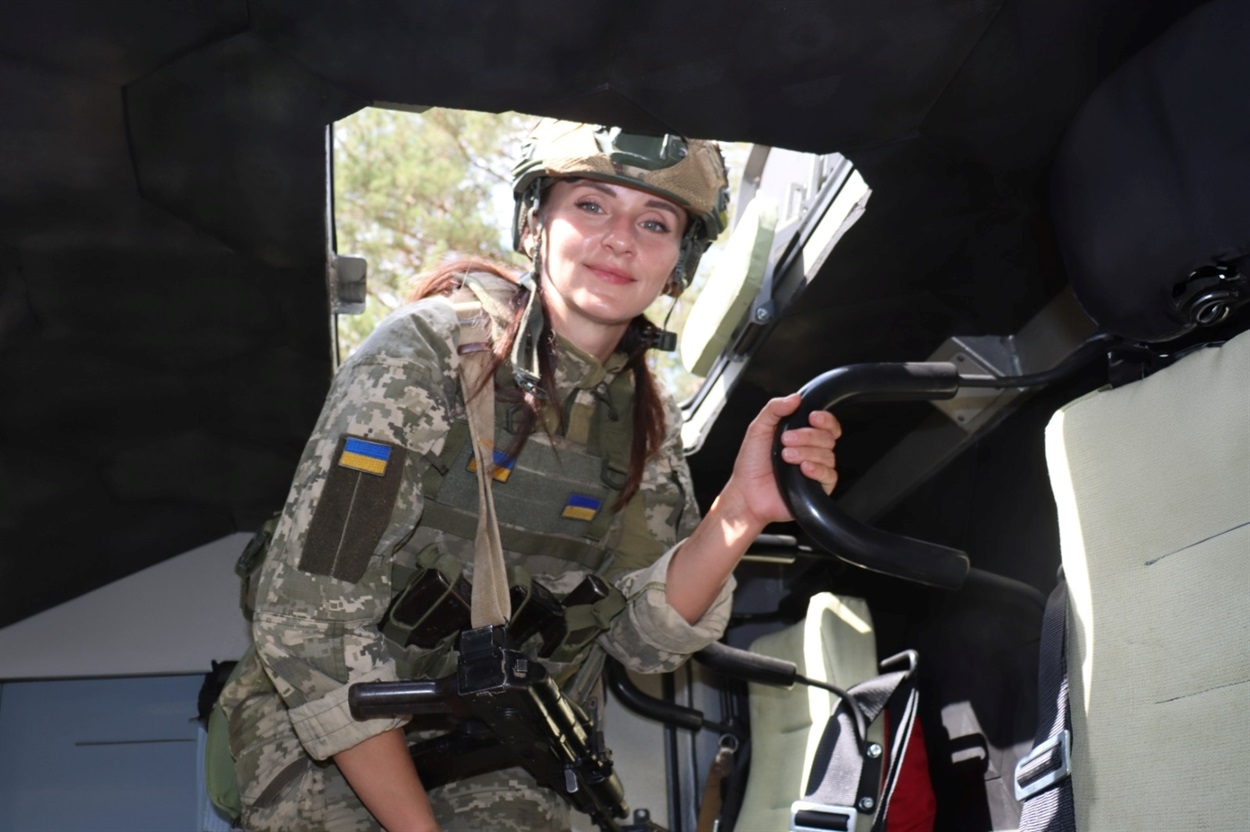 Там, де секунди вирішують: історія бойової медикині з Первомайська