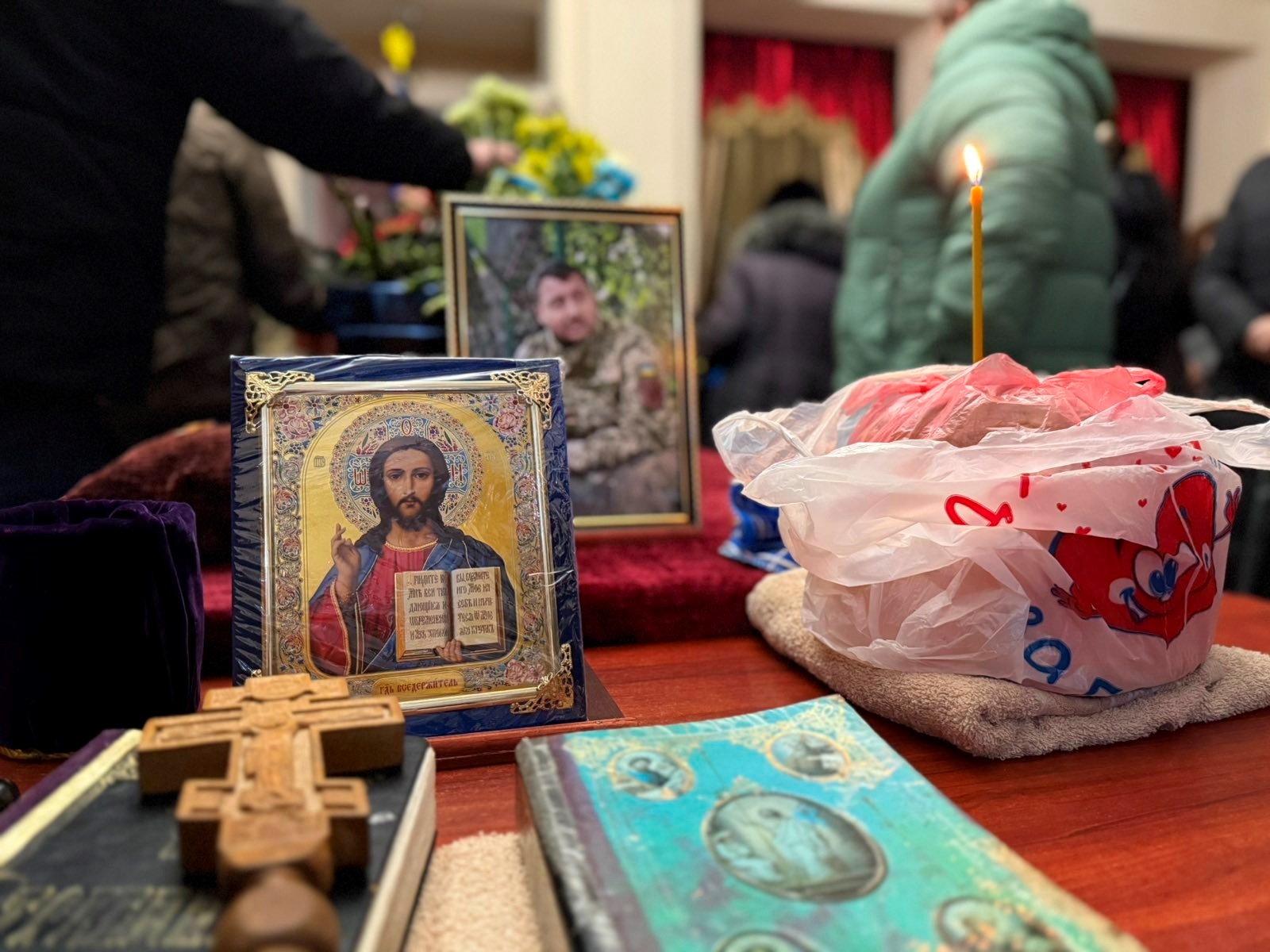 У Первомайську попрощалися із загиблим захисником України Олексієм Мурзаком