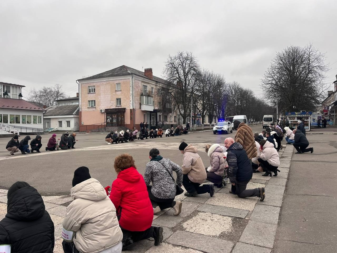 У Первомайську попрощалися з полеглим захисником України Денисом Махоньковим