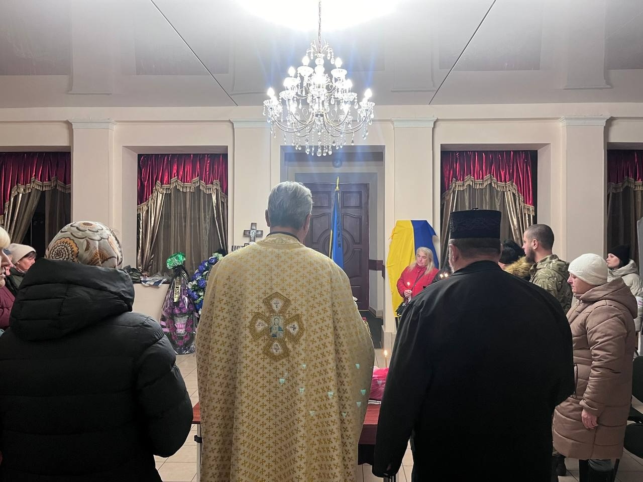 У Первомайську попрощалися з полеглим захисником України Денисом Махоньковим