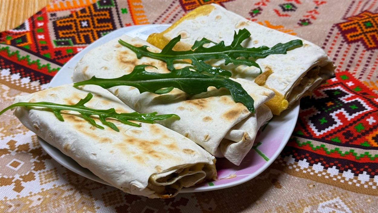 Лаваш, обсмажений на сухій пательні