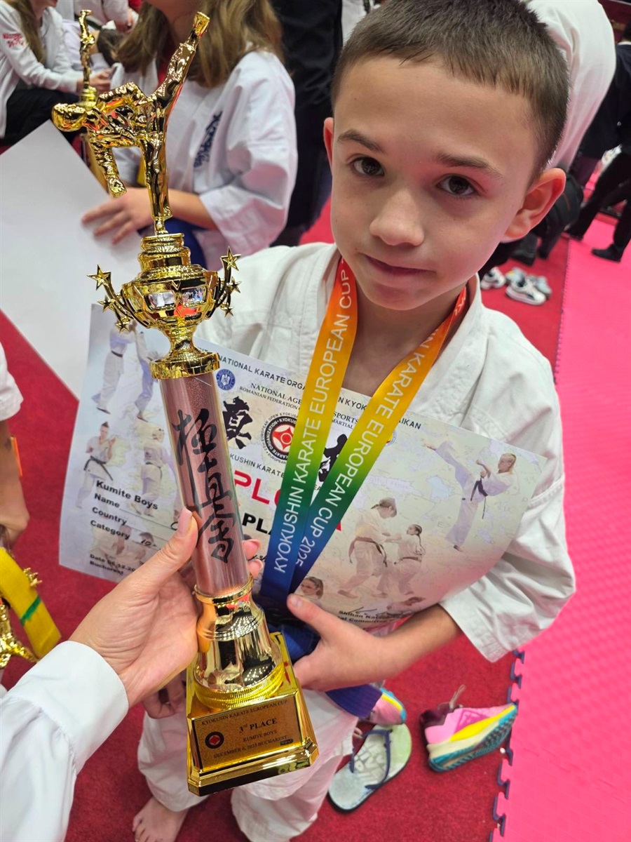 Три медалі на Кубку Європи: первомайські каратисти повернулись з Румунії