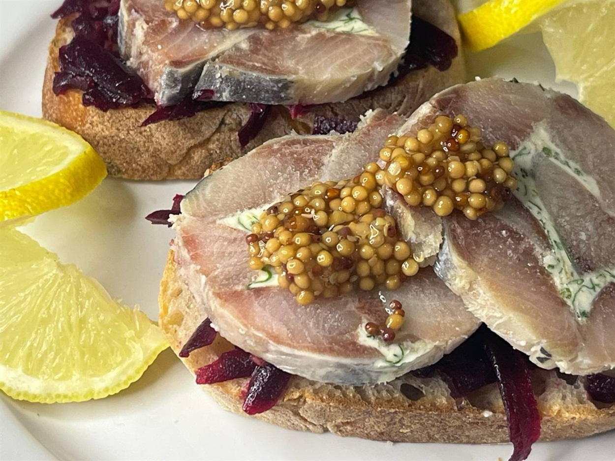 рулет из селедки