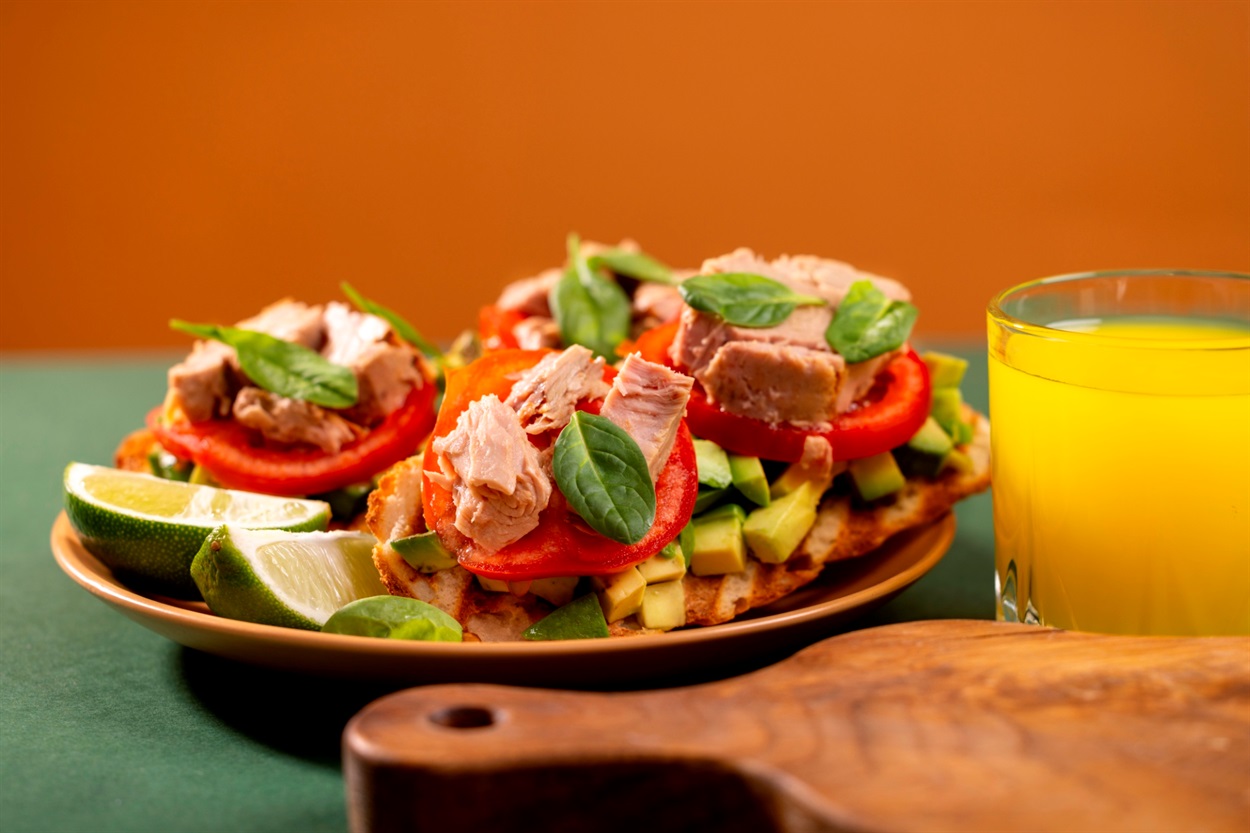 Салат з тунцем рецепт