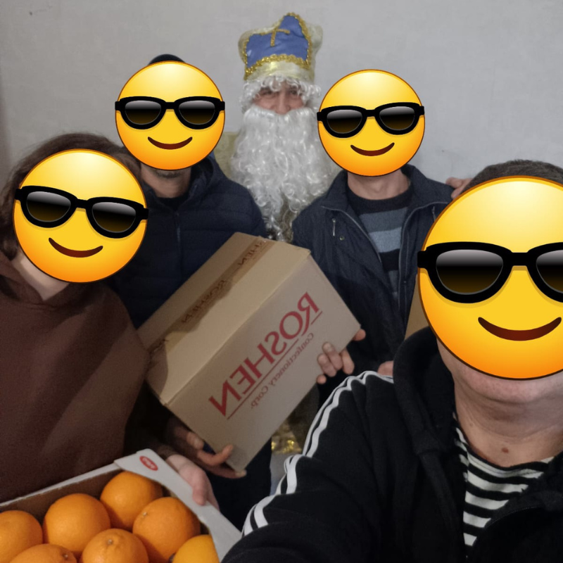 Бійці з херсонського напрямку подякували первомайським освітянам та учням за допомогу