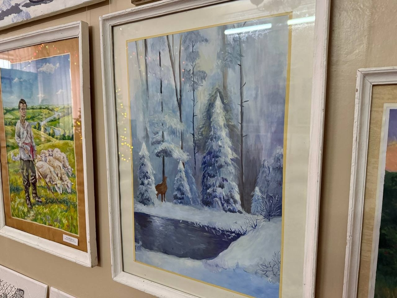 У Первомайській школі мистецтв відкрили зимову виставку учнівських робіт