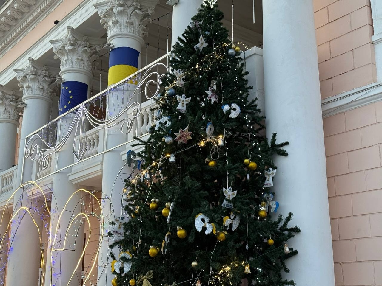 Первомайськ колядує: у Центрі Зарницької відбулося «Пісенне Різдво»