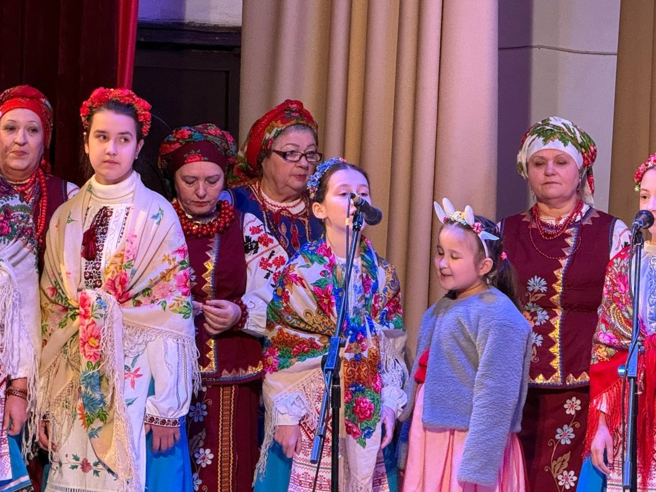Первомайськ колядує: у Центрі Зарницької відбулося «Пісенне Різдво»