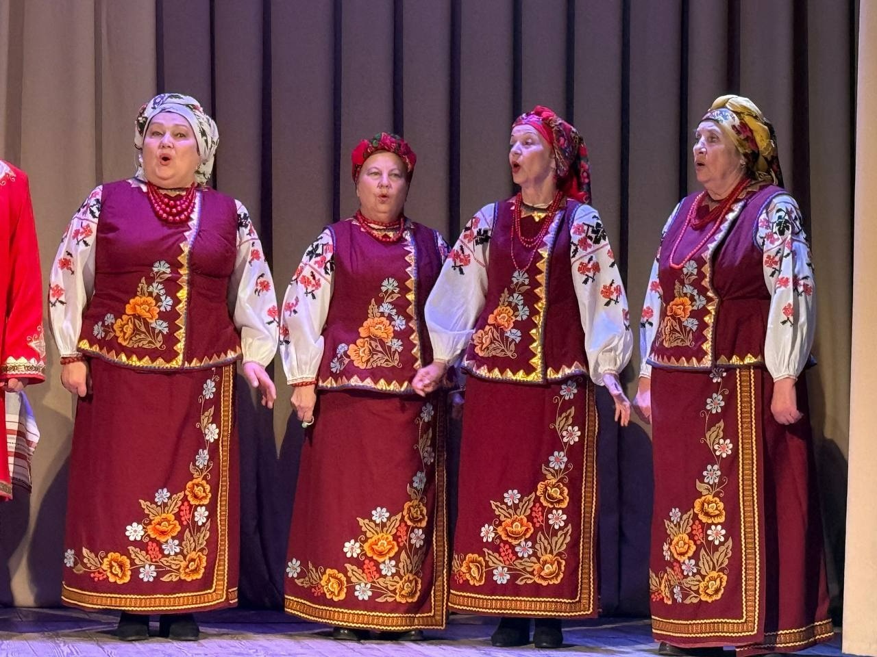 Первомайськ колядує: у Центрі Зарницької відбулося «Пісенне Різдво»